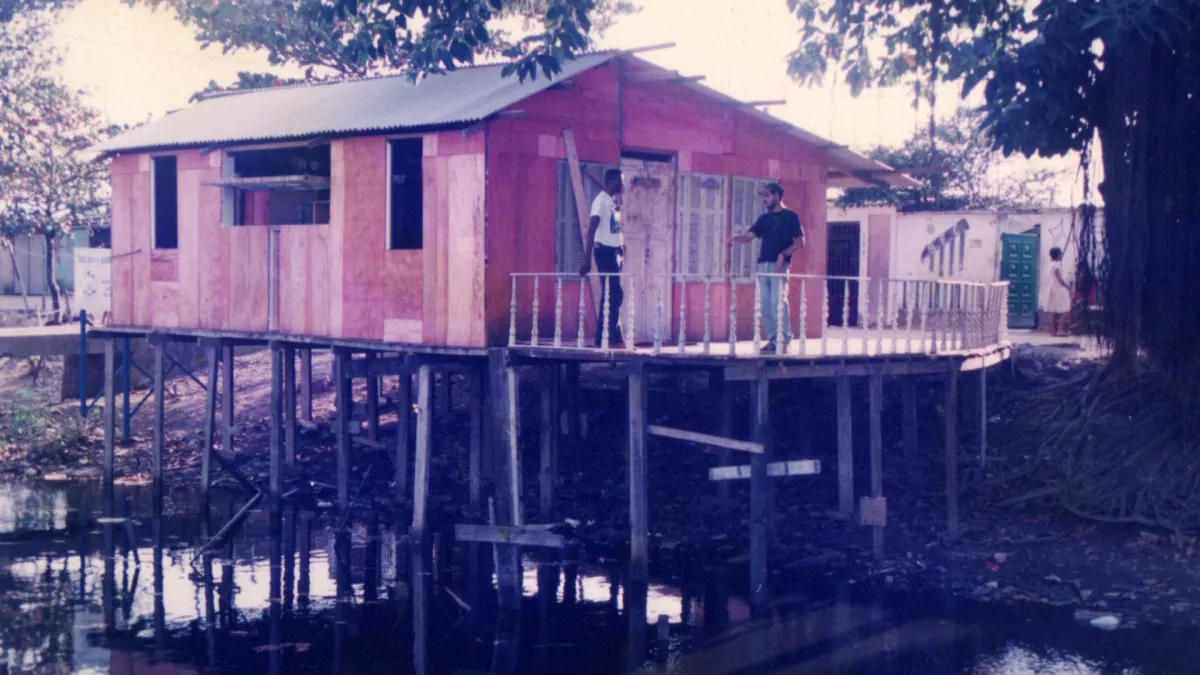 Em três dias, o sonho virou uma creche, ali no meio do território.