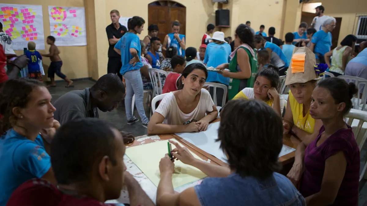 Roda de conversa, mutirão, celebração. É assim que o pertencimento vira prática 